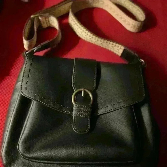Ladies shoulder strap black ANA purse,  pocket in the front - Picture 2 of 5